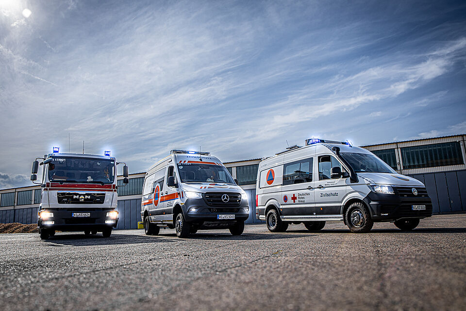 Fahrzeuge der DRK Bereitschaft Staufenberg