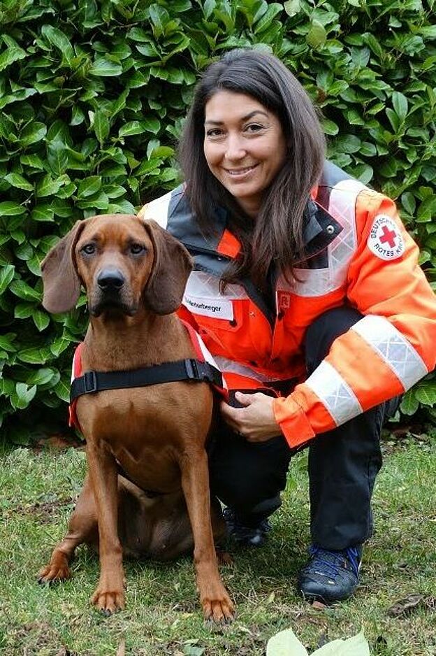 DRK_Rettungshunde_Ulrike_und_Emma