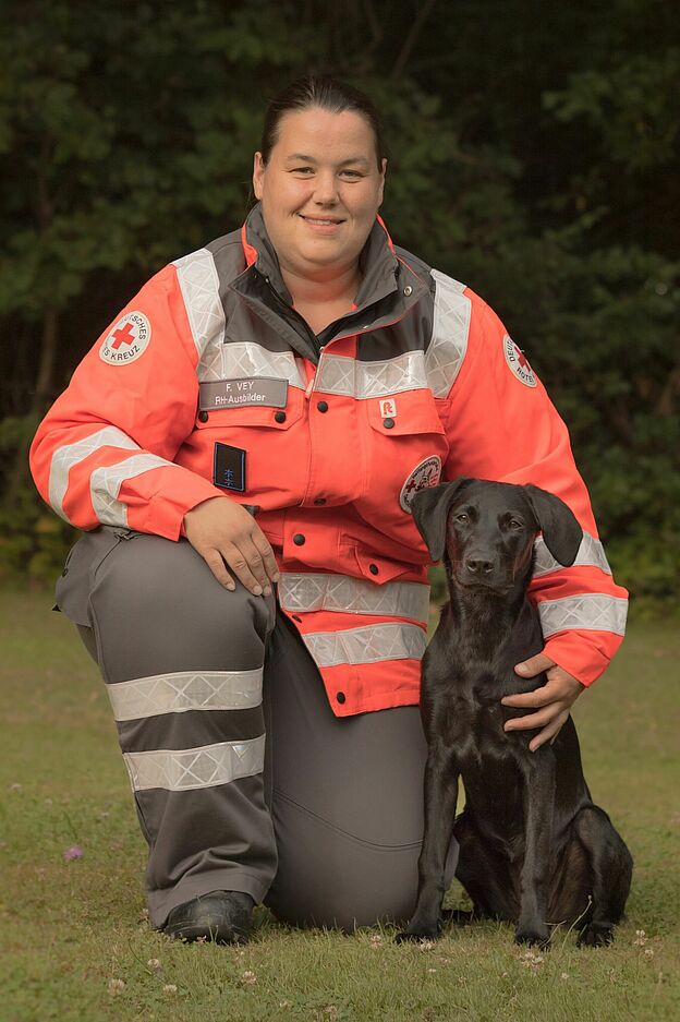 DRK_Rettungshunde_Franziska_Vey__Suki