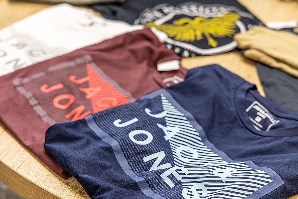 Jack & Jones Shirts im DRK Kleiderladen Marburg