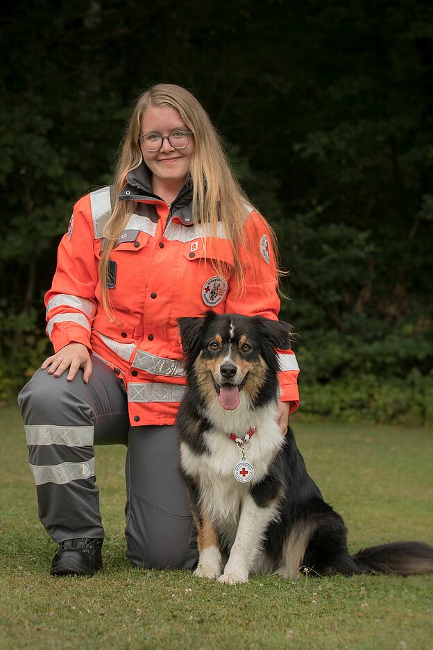 DRK_Rettungshunde_Laura_Arnold__Oreo